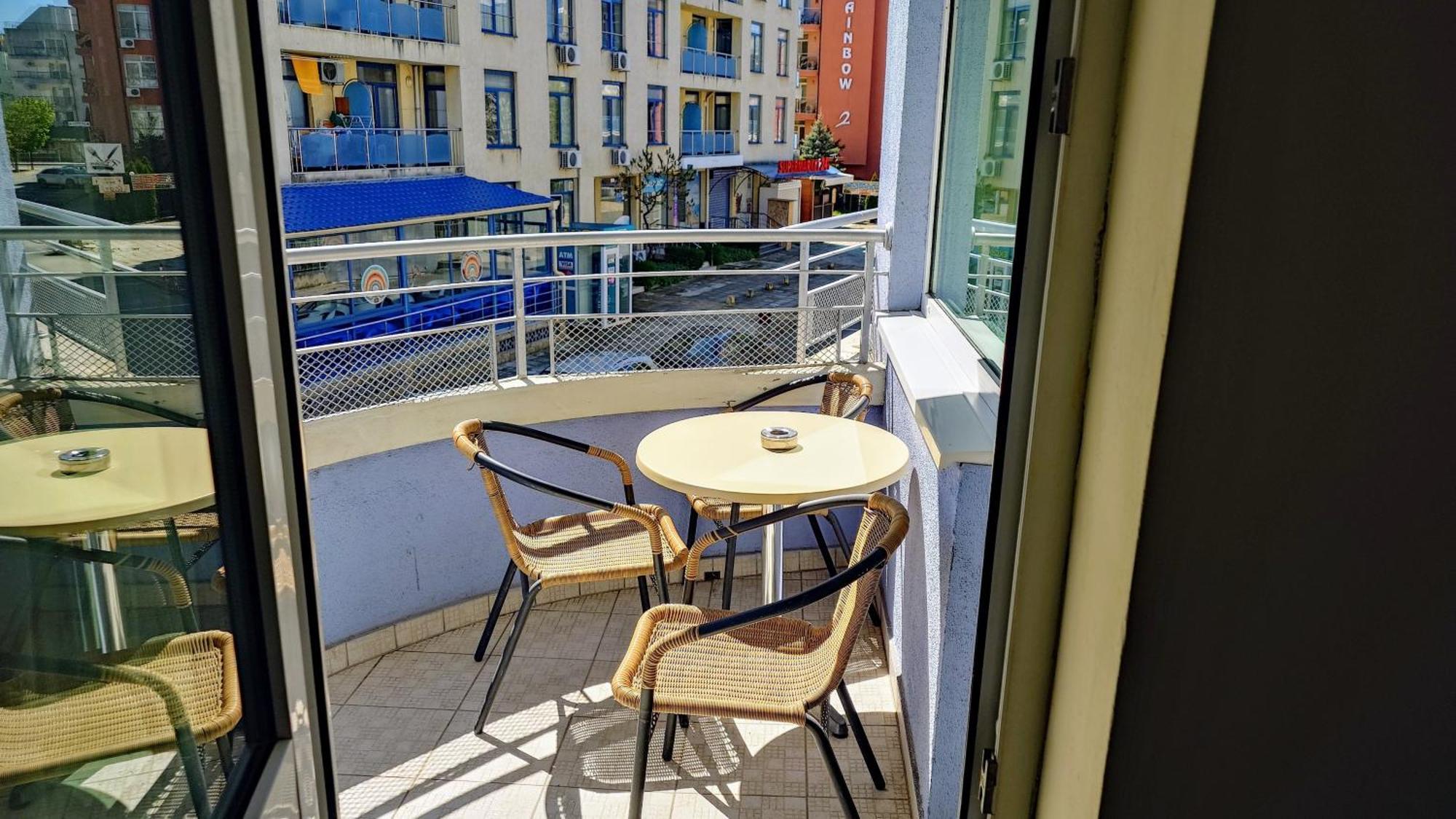 Favorit Aparthotel Slăntjev Brjag Exteriör bild
