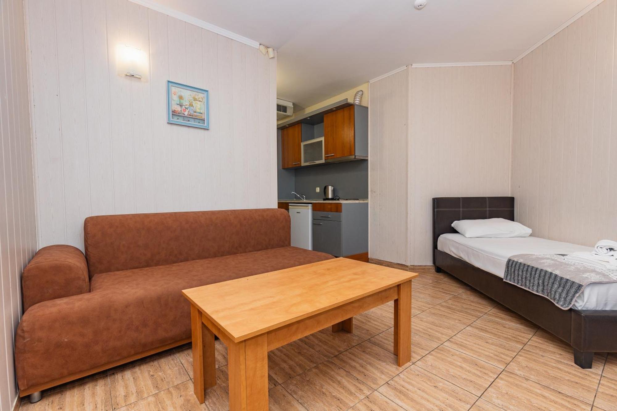 Favorit Aparthotel Slăntjev Brjag Exteriör bild