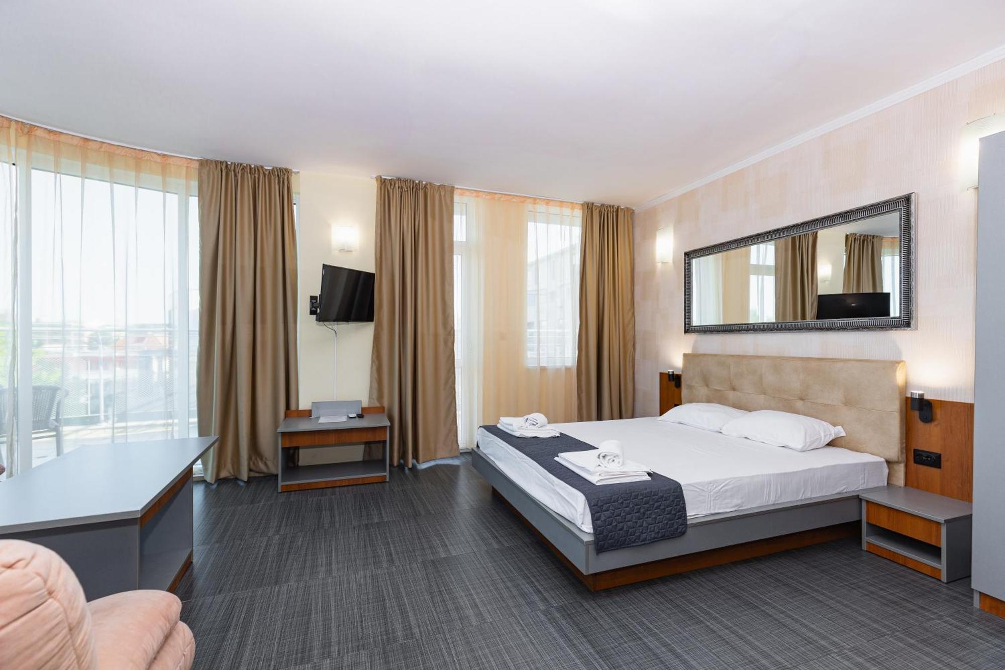 Favorit Aparthotel Slăntjev Brjag Exteriör bild