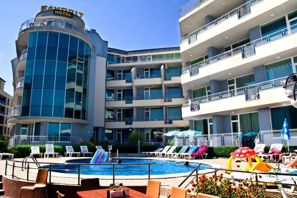Favorit Aparthotel Slăntjev Brjag Exteriör bild