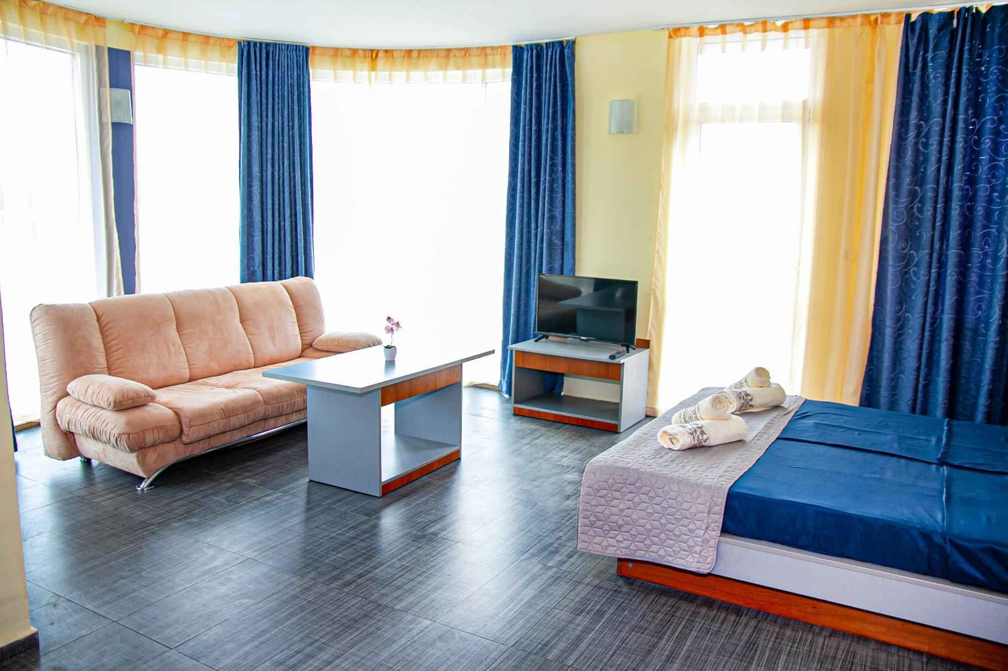 Favorit Aparthotel Slăntjev Brjag Exteriör bild